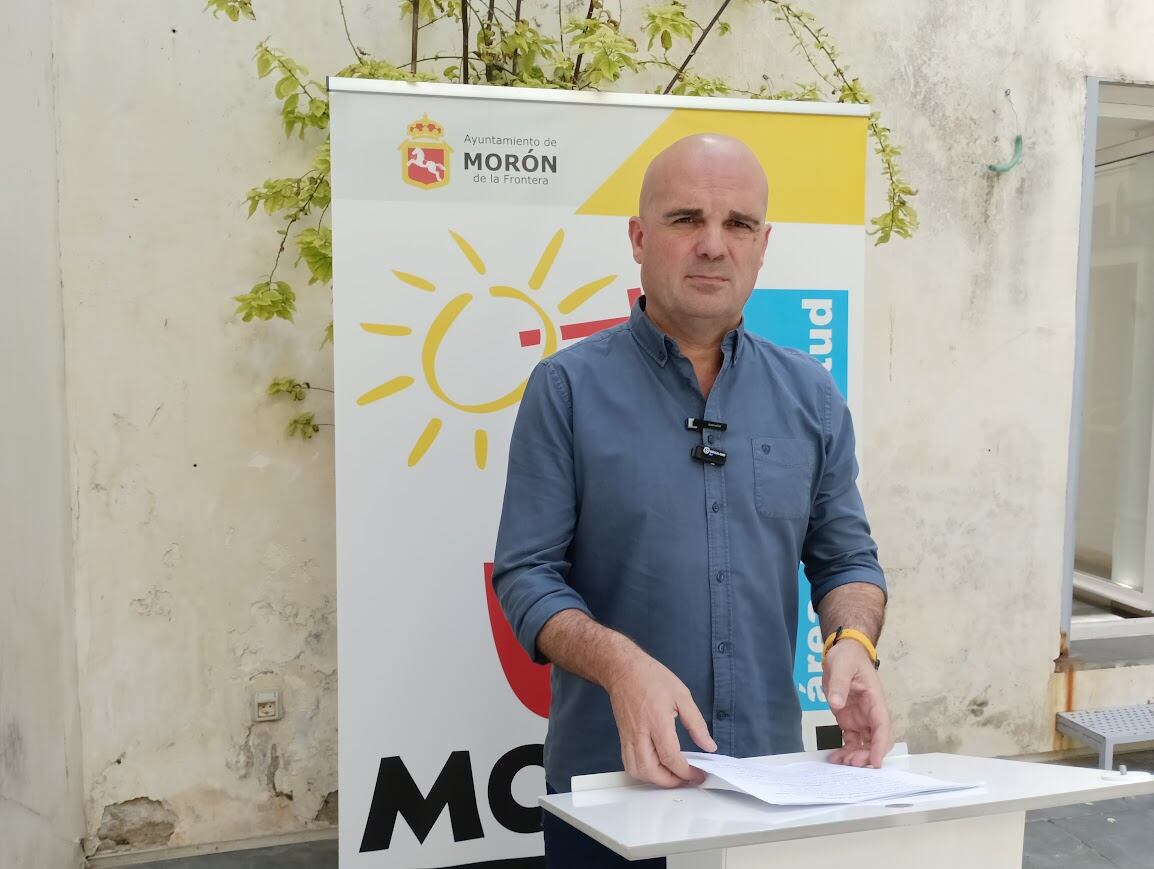 Alfonso Luna presenta las actividades de verano / Radio Morón