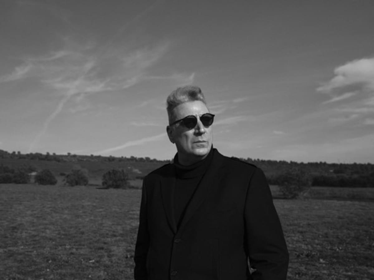 El día que Loquillo encontró una bomba con 8 años y la llevó en brazos a comisaría