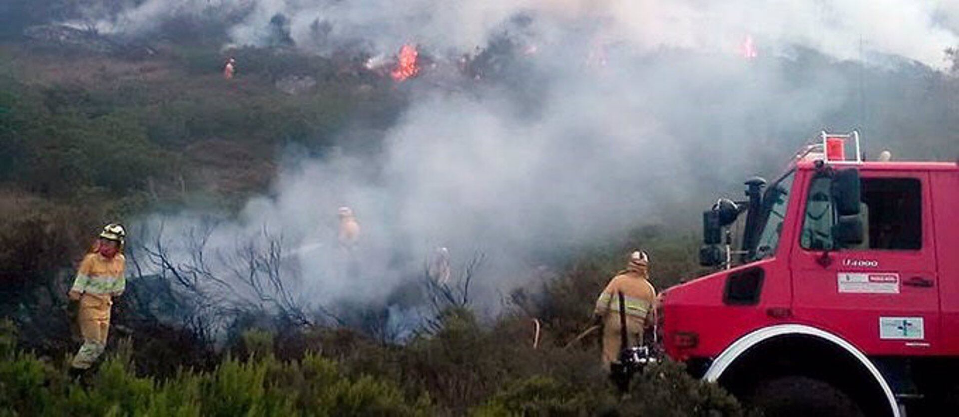 Extinción de incendios en Cantabria. Fuegos forestales. Agentes del medio natural - 112