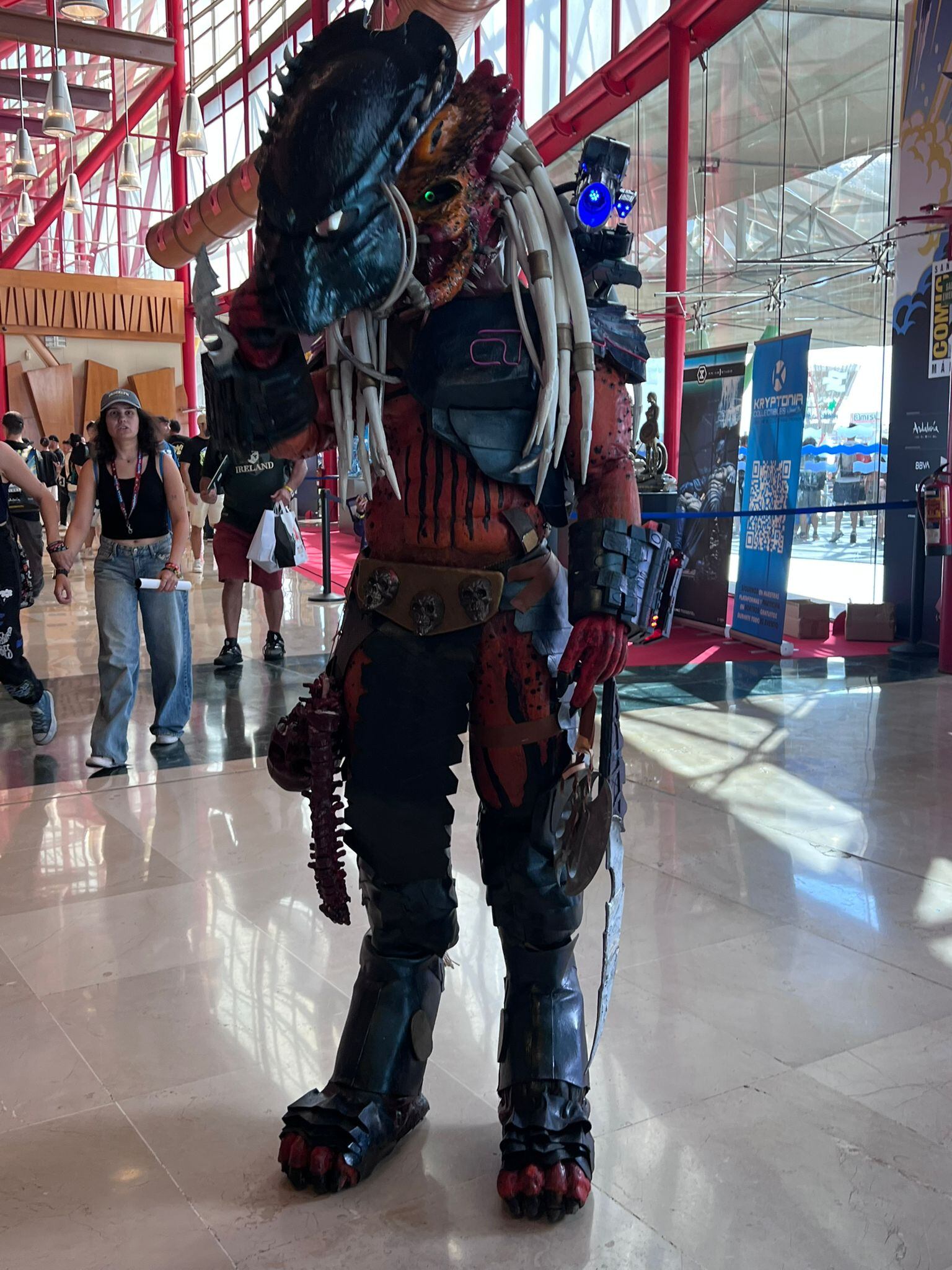 Cosplay Predator