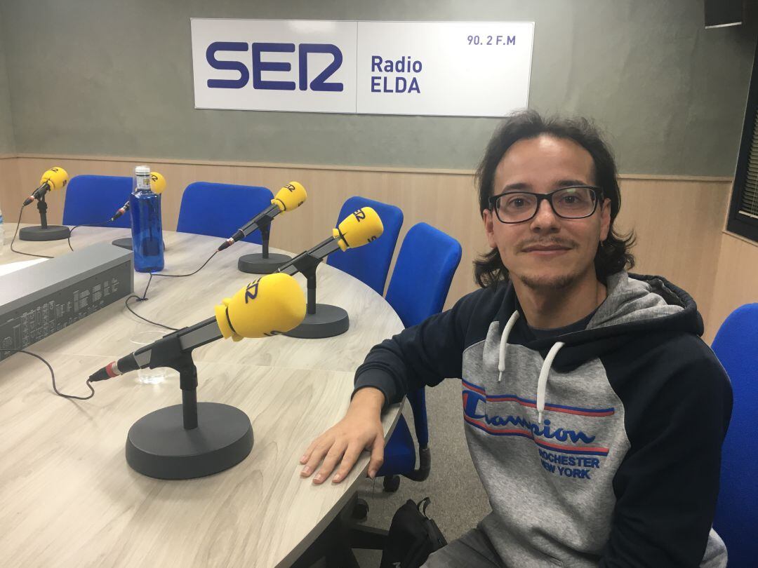 Adrián Alberola, técnico de Medio Ambiente de Monóvar en Radio Elda Cadena SER