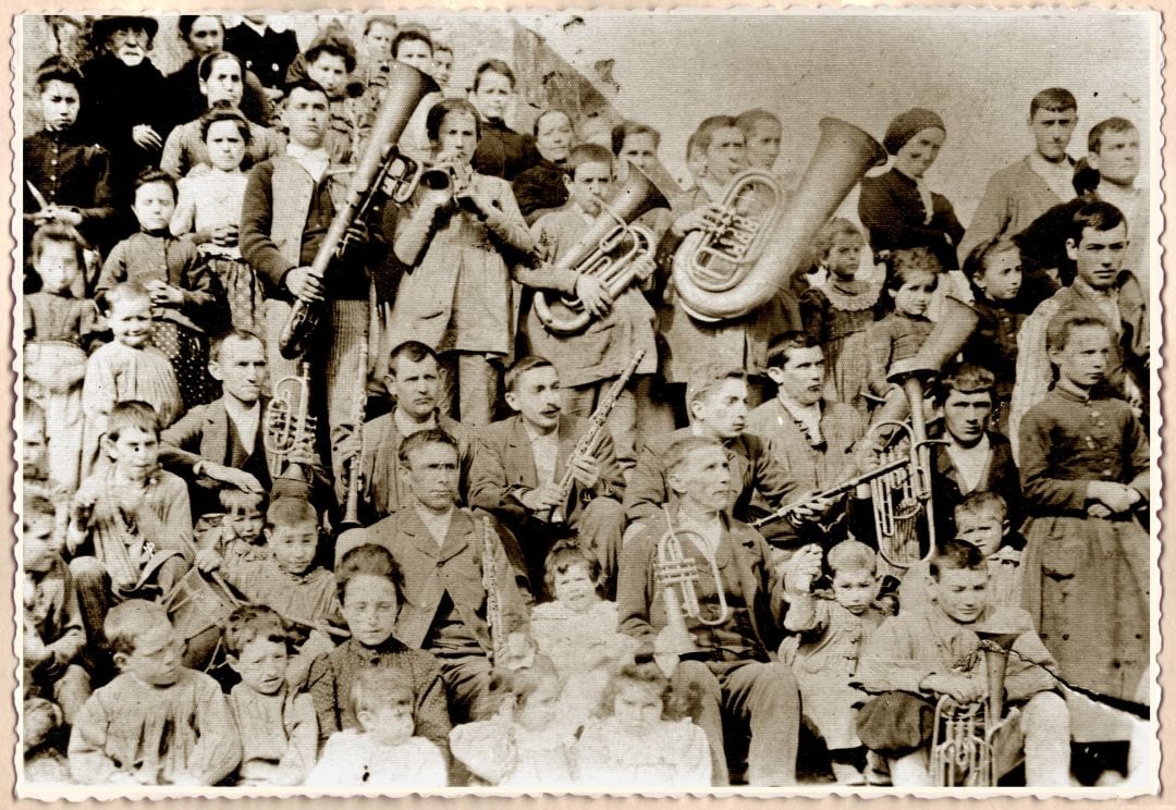 Banda de música de Zalduondo en 1898