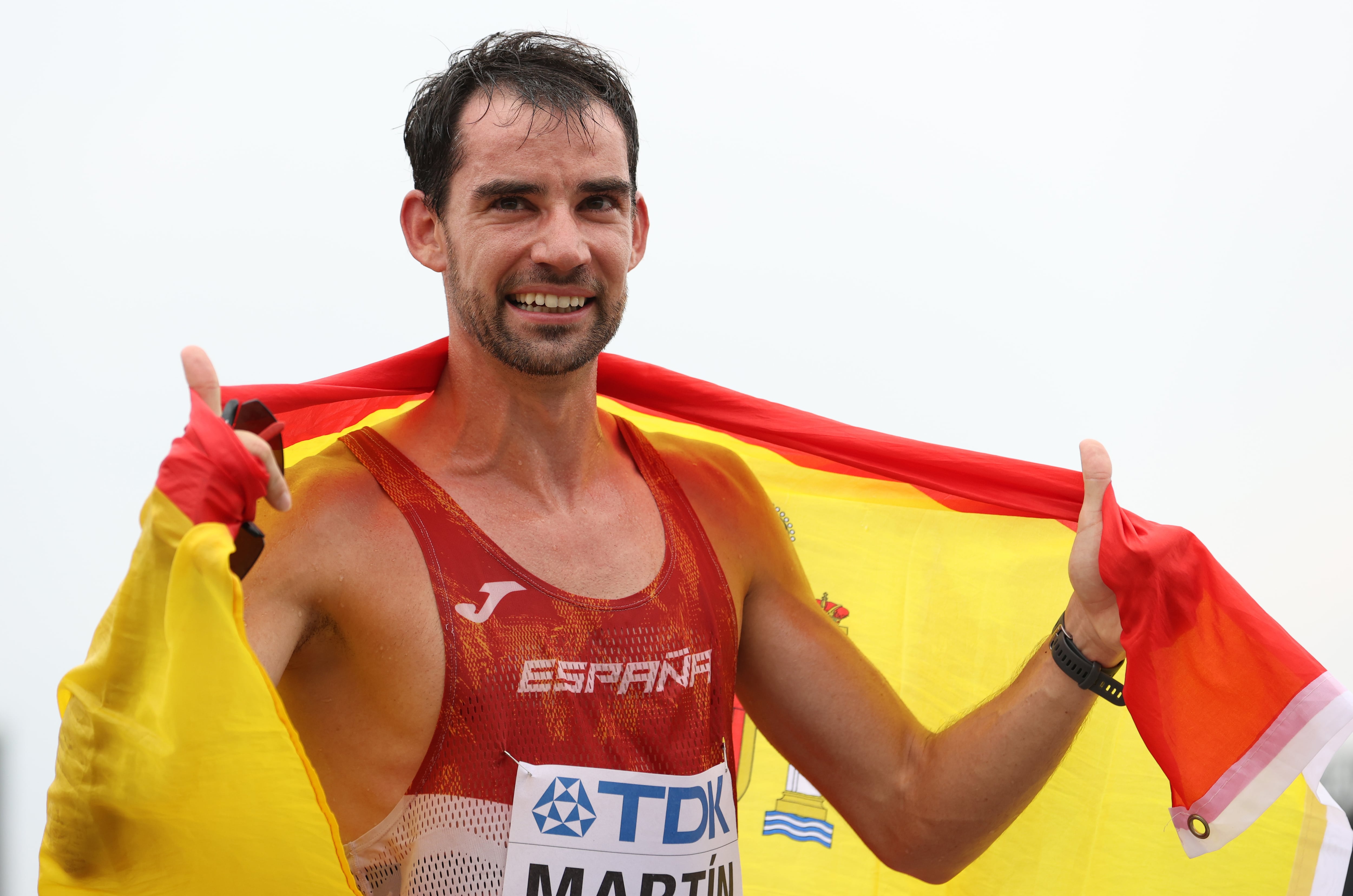 BUDAPEST, HUNGARY - AUGUST 19: Gold medalist Alvaro Martin of Team Spain celebrates after winning the Men&#039;s 20km Race Walk Final during day one of the World Athletics Championships Budapest 2023 at National Athletics Centre on August 19, 2023 in Budapest, Hungary. (Photo by Michael Steele/Getty Images)