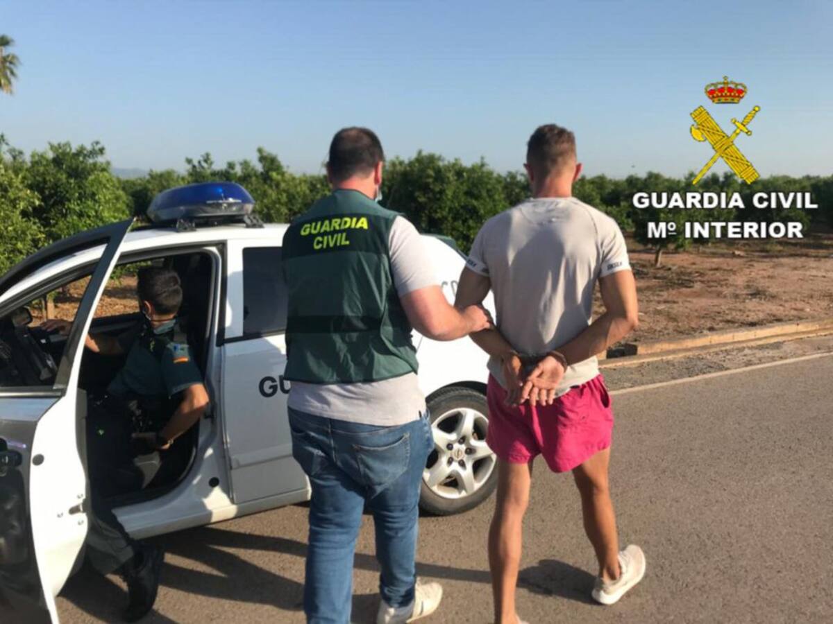 La Guardia Civil detiene a un hombre como supuesto autor de un delito de robo con fuerza en Nules