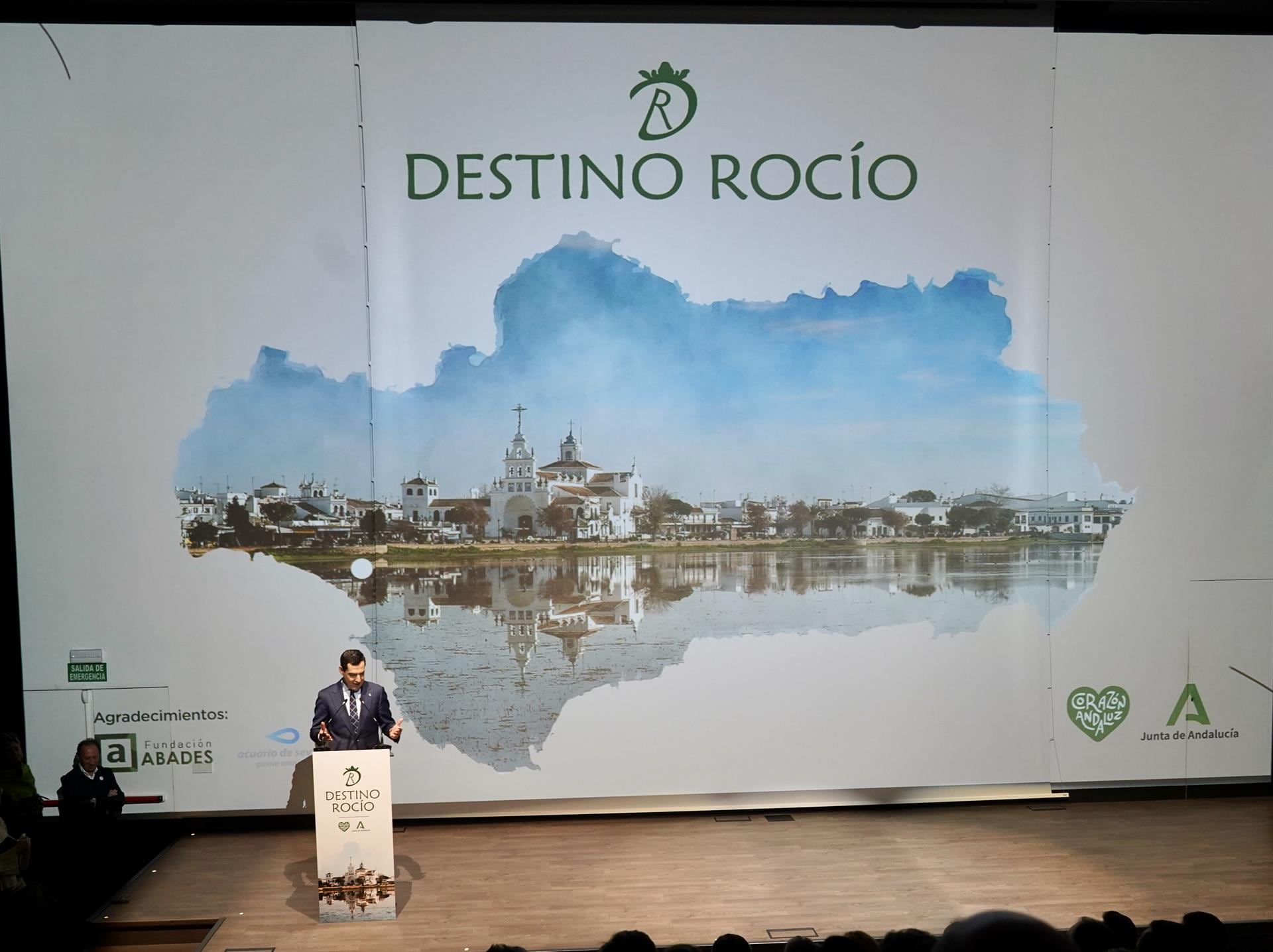 El presidente de la Junta de Andalucía, Juanma Moreno, interviene durante la presentación de la iniciativa Destino Rocío, a 2 de febrero de 2023 en Sevilla (Andalucía, España). Europa Press