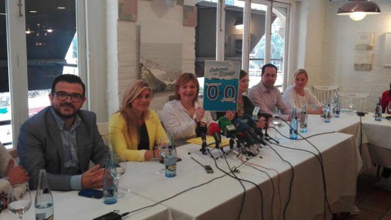 La presidenta del PP Isabel Bonig ha hecho balance del primer año del gobierno socialista y de Compromís