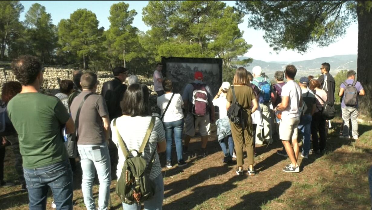 Jornada del pasado años en la Bastida de Les Alcusses (Moixent)