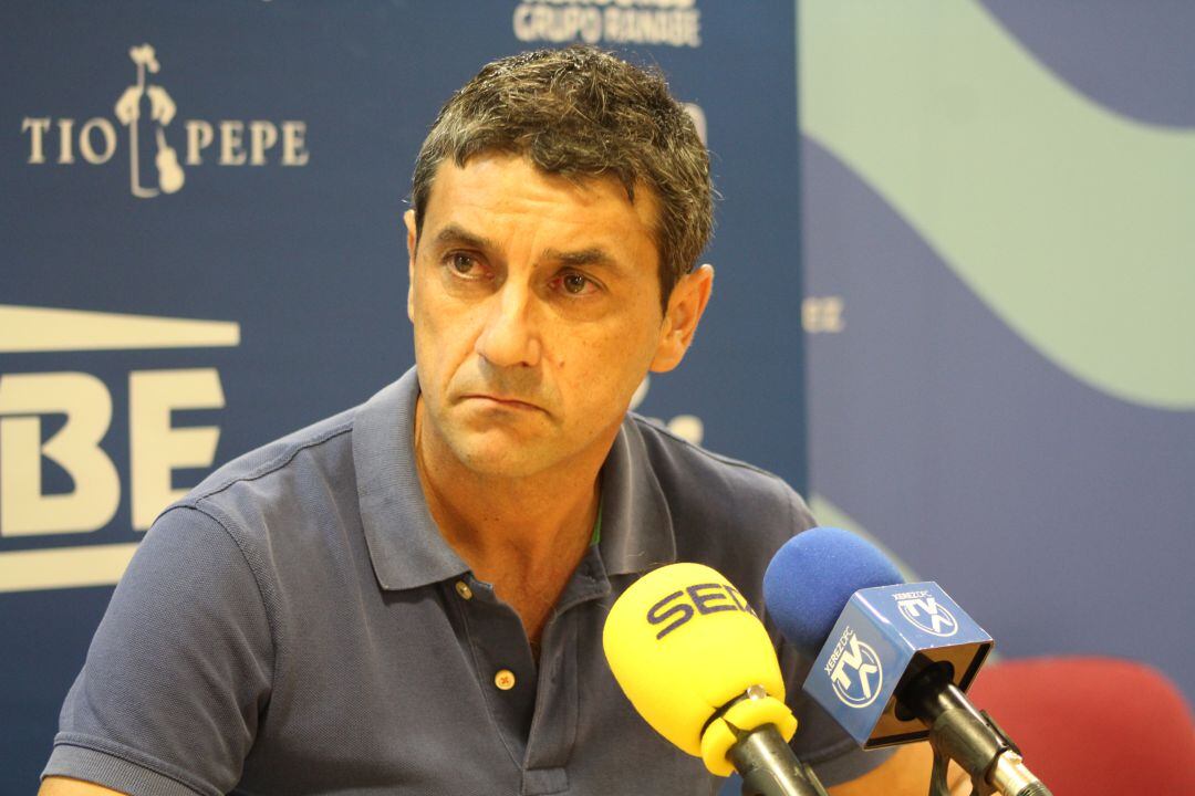 Pepe Masegosa durante la rueda de prensa del viernes en Chapín