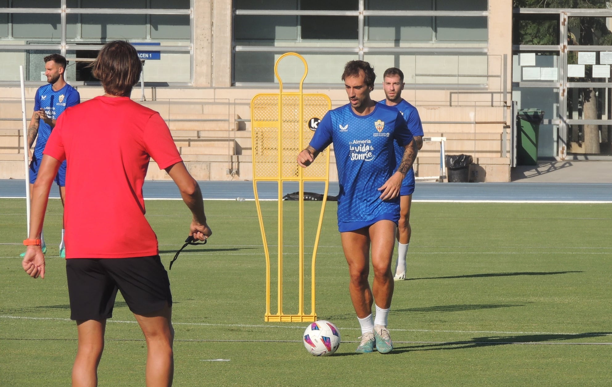 Eguaras se despide después de un ascenso y la permanencia en Primera División.