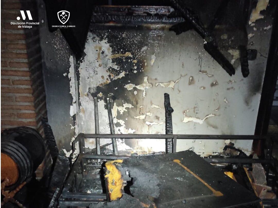 Estado en el que quedó la vivienda tras el fuego