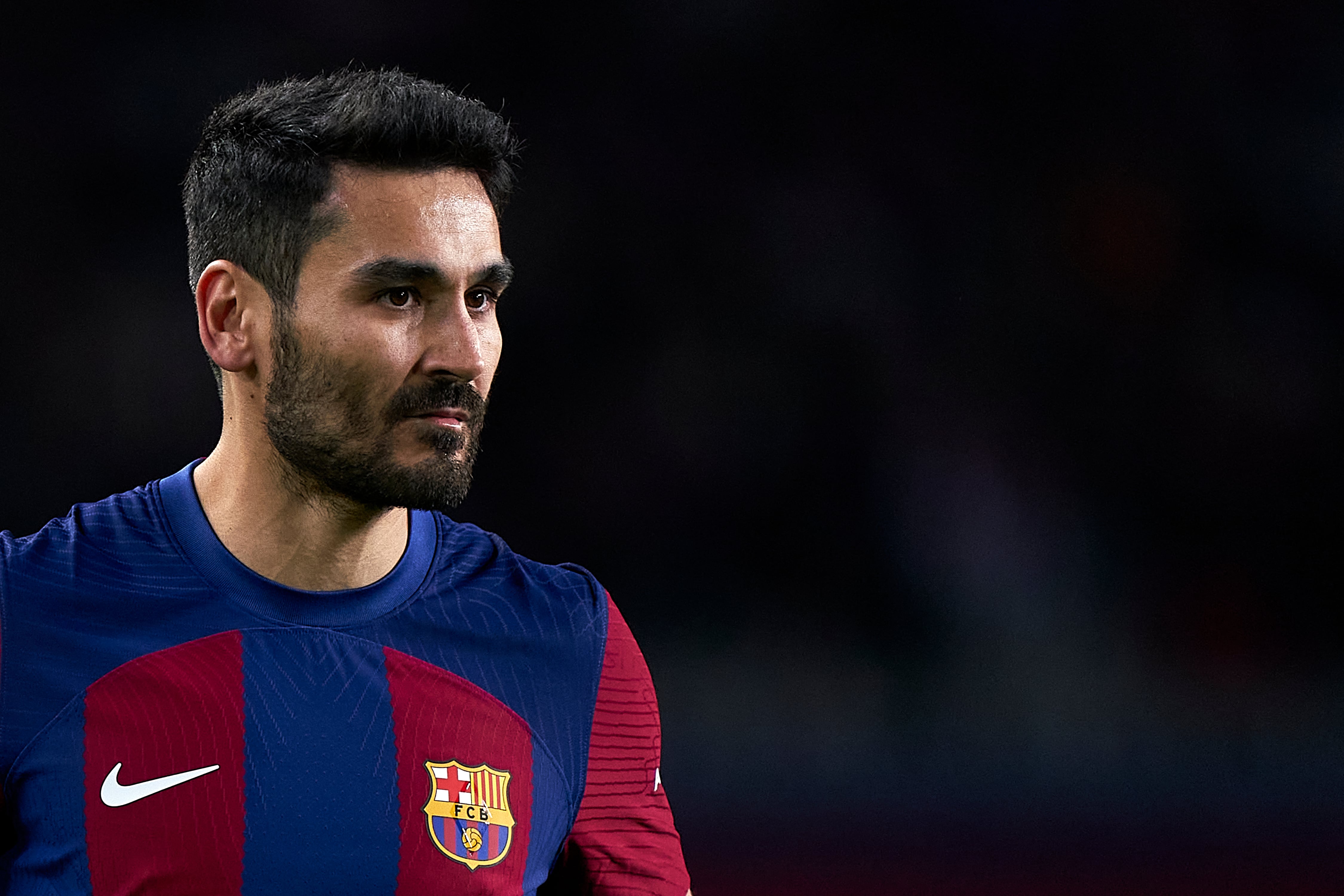 Ilkay Gündogan, durante el partido en Montjuic entre FC Barcelona y Granada CF. (Photo by Jose Manuel Alvarez/Quality Sport Images/Getty Images)