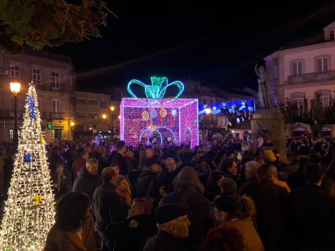 Inauguración de la iluminación navideña de Tui.