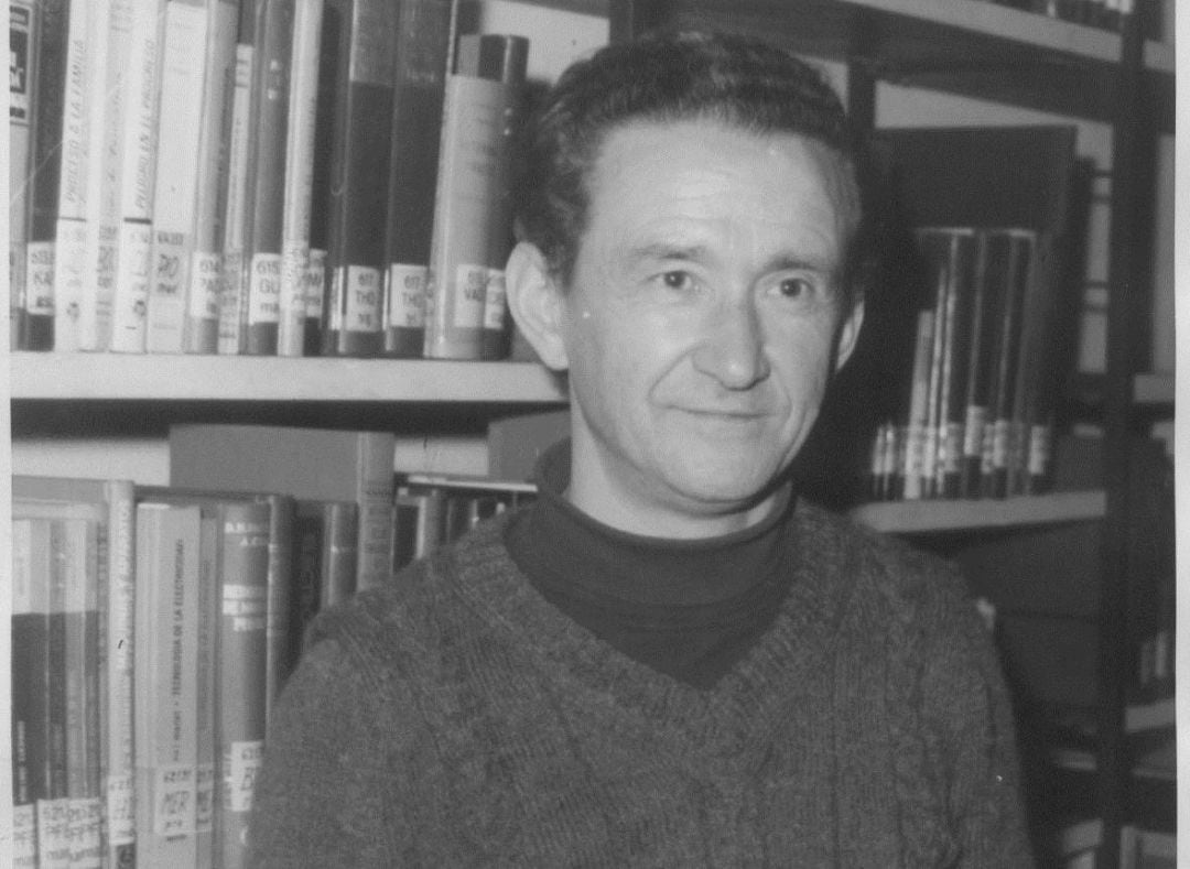 José María Jimeno Jurío en los años 70 cuando hizo esta investigación