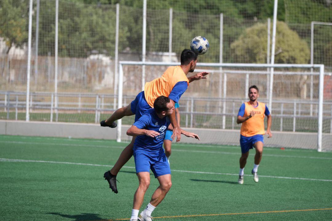 Entrenamiento en La Granja del Xerez CD