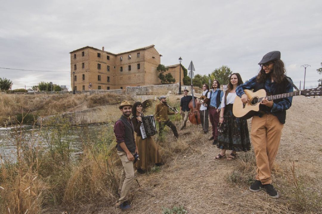 El grupo Abrakabalkan abre este viernes la programación de “Ganas de cultura 2021”
