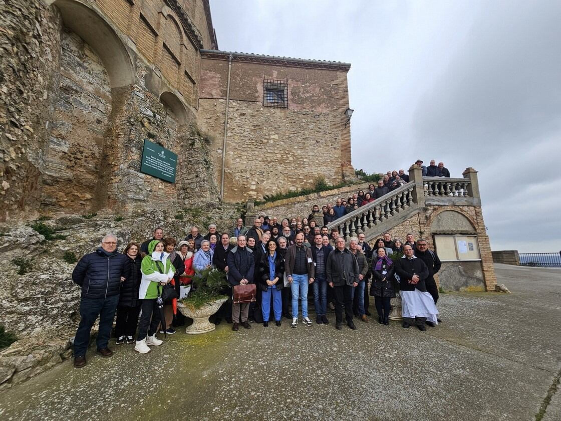 Imagen de los participantes en el encuentro celebrado en el monasterio de El Pueyo