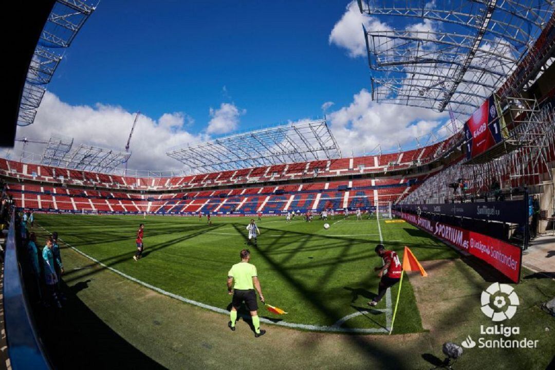 Estreno con derrota para Osasuna de el nuevo Sadar 