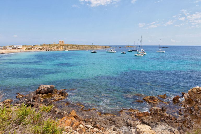 Litoral de la isla de Tabarca