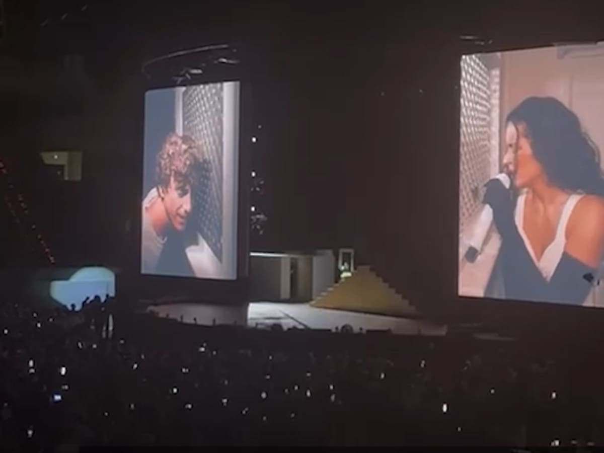 Guitarricadelafuente se confiesa con Rosalía en Barcelona: así fue su primera relación con otro chico