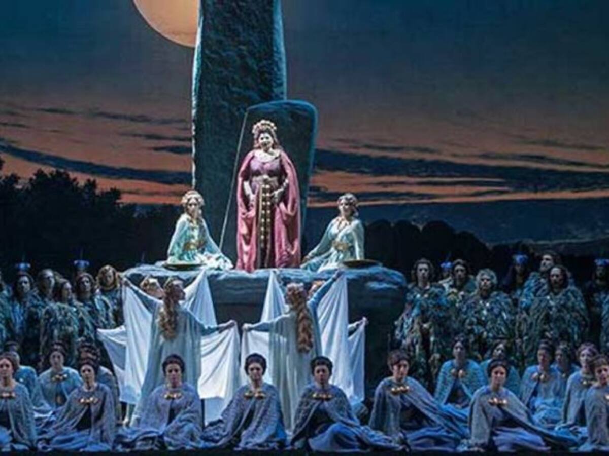 La ópera "Norma" regresa al Maestranza 15 años después