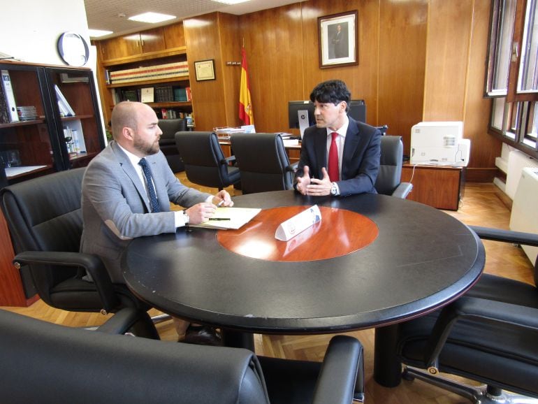 Santiago Izquierdo (Izq.) con Arturo Barral