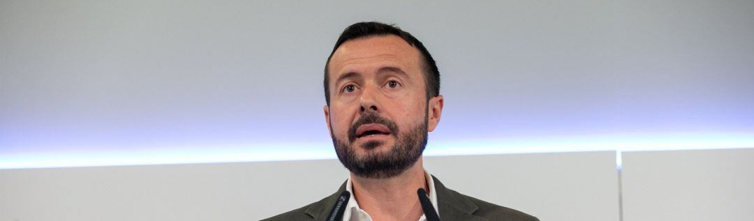 El consejero de Desarrollo Sostenible, José Luis Escudero, en rueda de prensa.