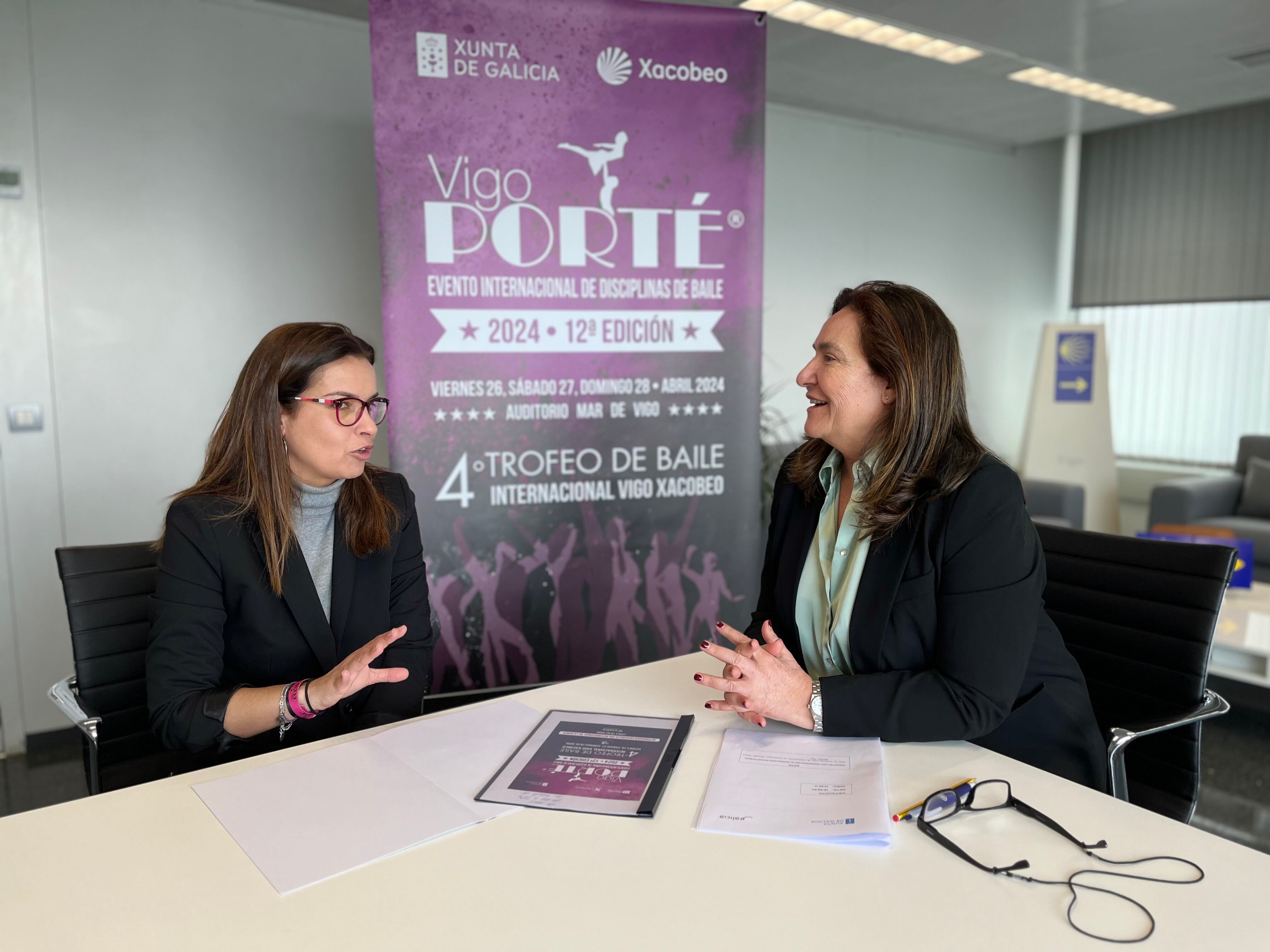 Lorena López, directora de Vigo Porté con Ana Ortiz, delegada de la Xunta en Vigo