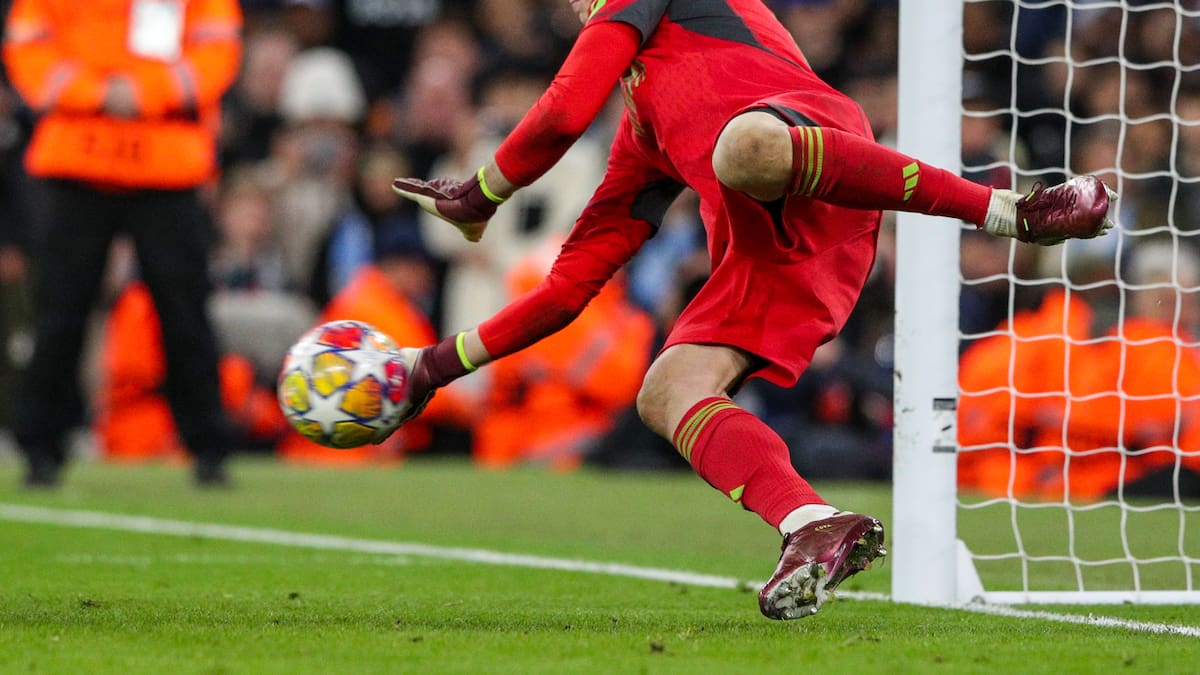 El Real Madrid no descarta ningún escenario con Lunin