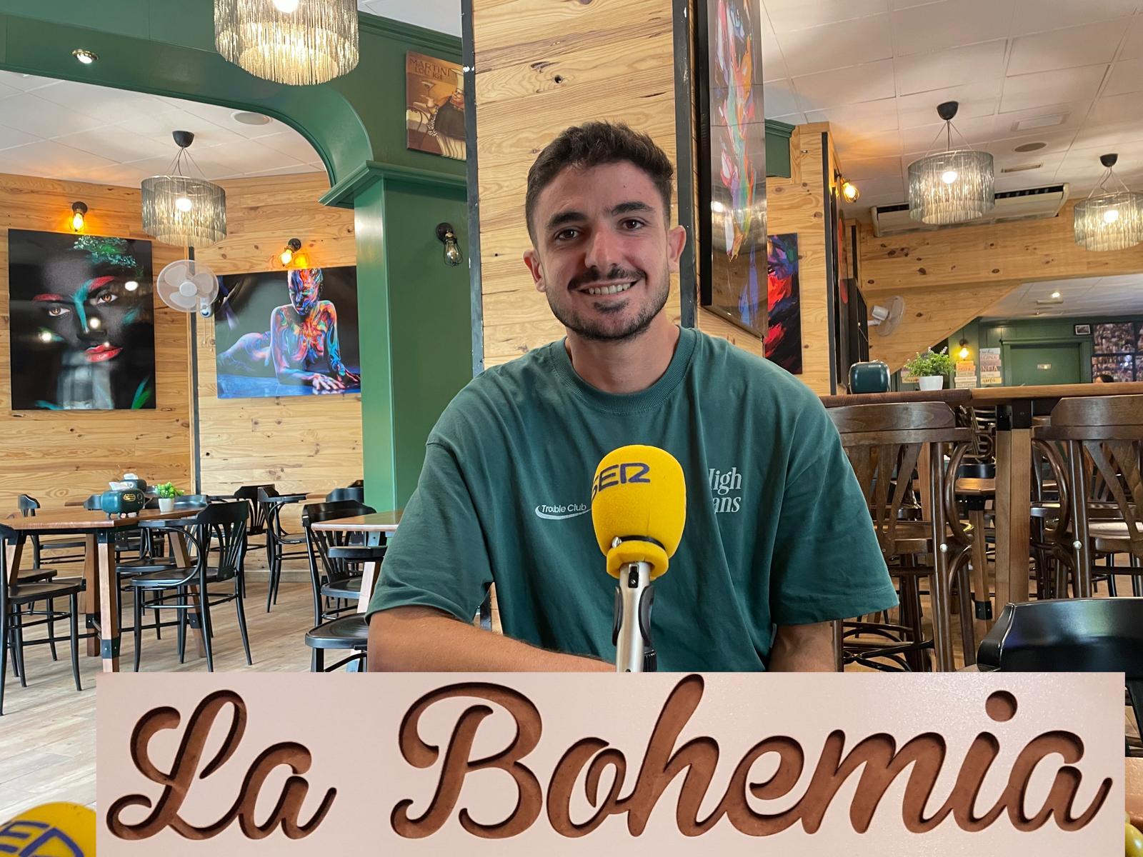 El jugador del Alcoyano, Ferni, en La Bohemia