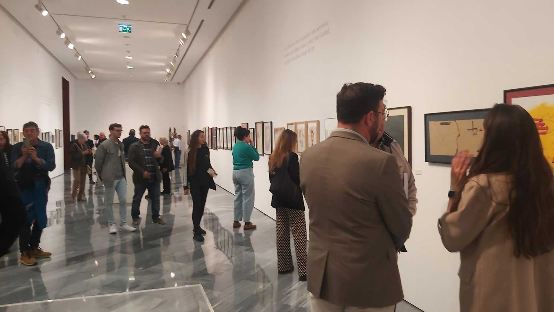 Imatge general de l'exposició en l'IVAM CADA Alcoi del llegat d'Isabel-Clara Simó