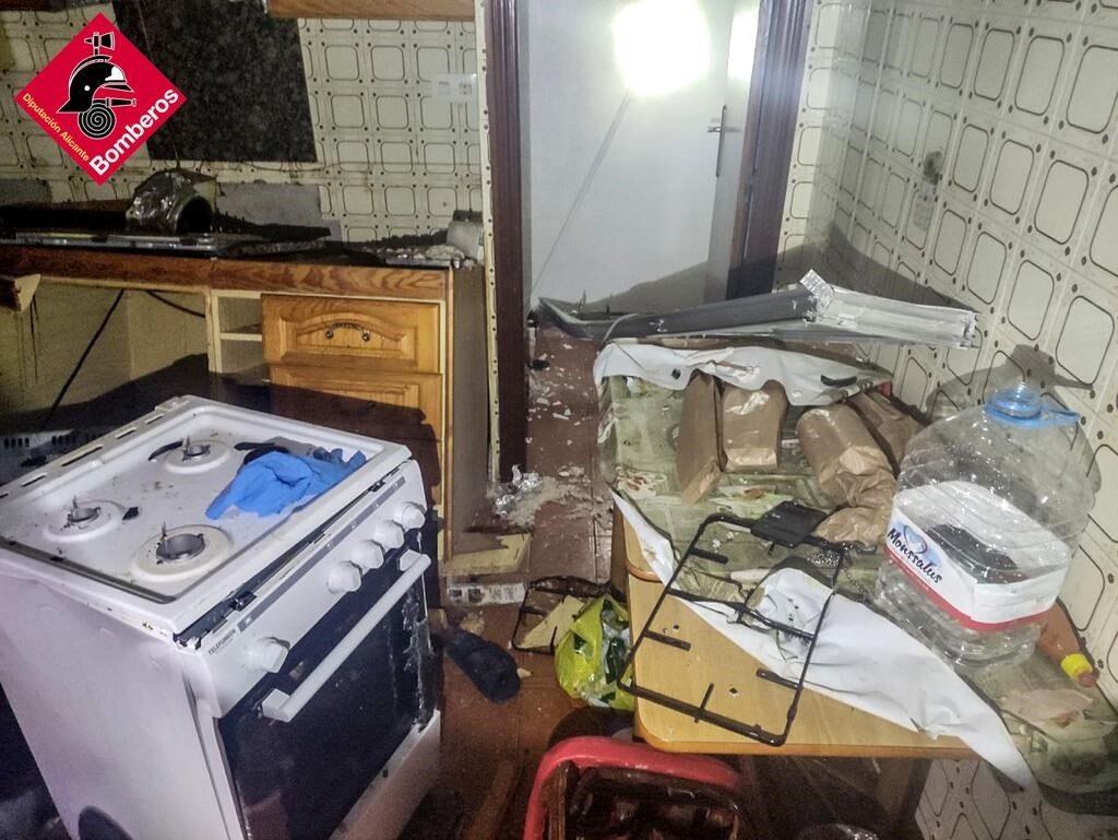 Vivienda incendiada tras explosión de gas
BOMBEROS
01/02/2022