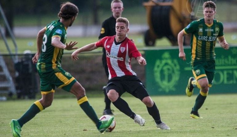 Iker Muniain, durante el partido ante el ADO den Haag disputado este miércoles en Holanda | Foto: Athletic Club