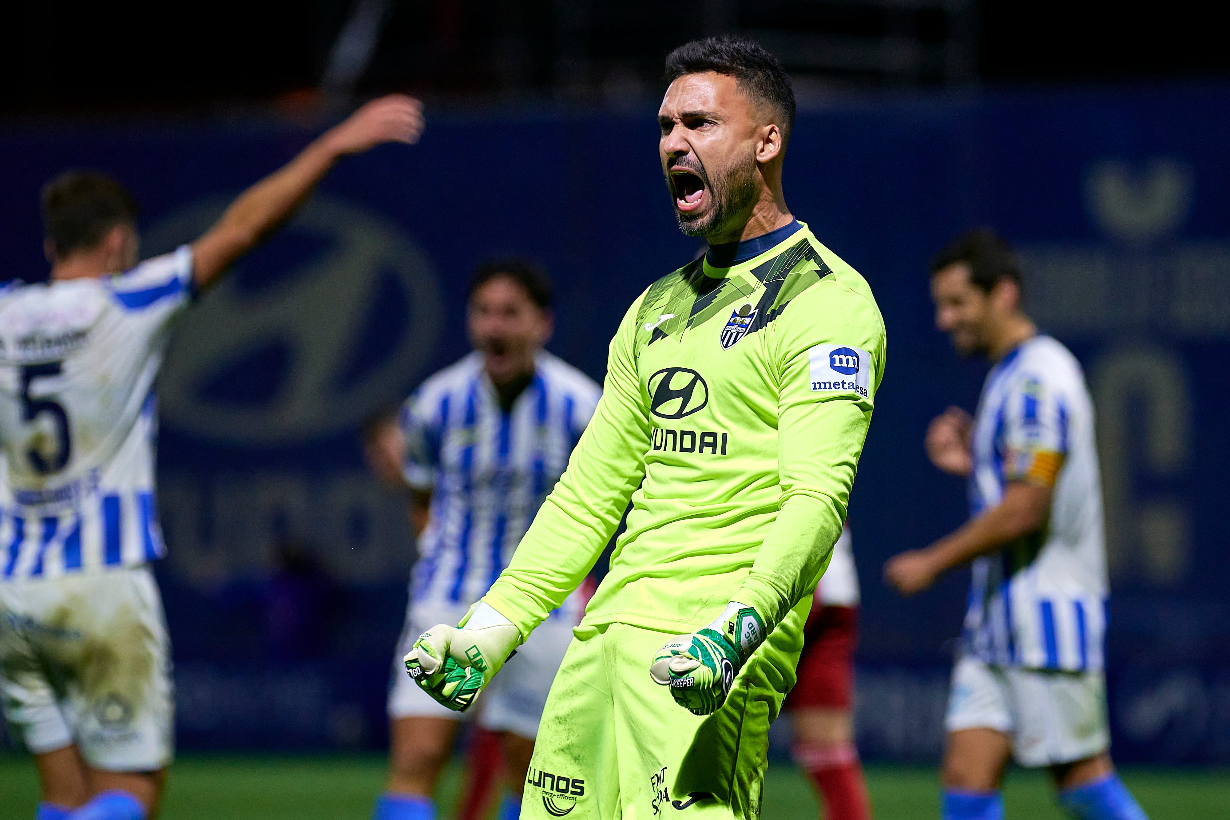 MALLORCA, SPAIN - JANUARY 05: Xavi Ginard of Atletico Baleares celebrates his team&#039;s victory after the round of 32 of the Copa del Rey match between CD Atletico Baleares and RC Celta de Vigo at Estadio Balear on January 05, 2022 in Mallorca, Spain. (Photo by Cristian Trujillo/Quality Sport Images/Getty Images)