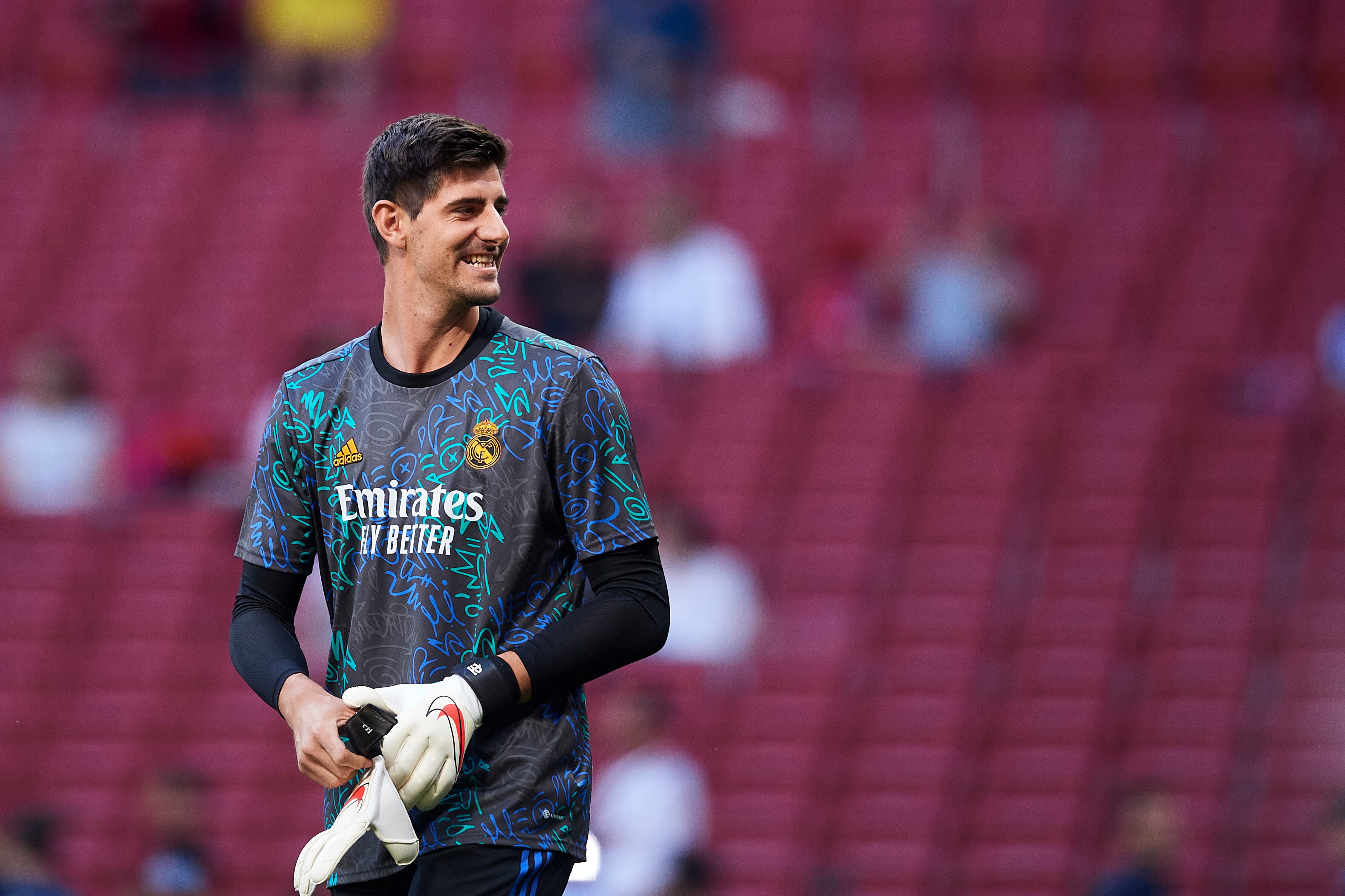 Thibaut Courtois, durante el calentamiento previo al encuentro entre el Atlético de Madrid y el Real Madrid.