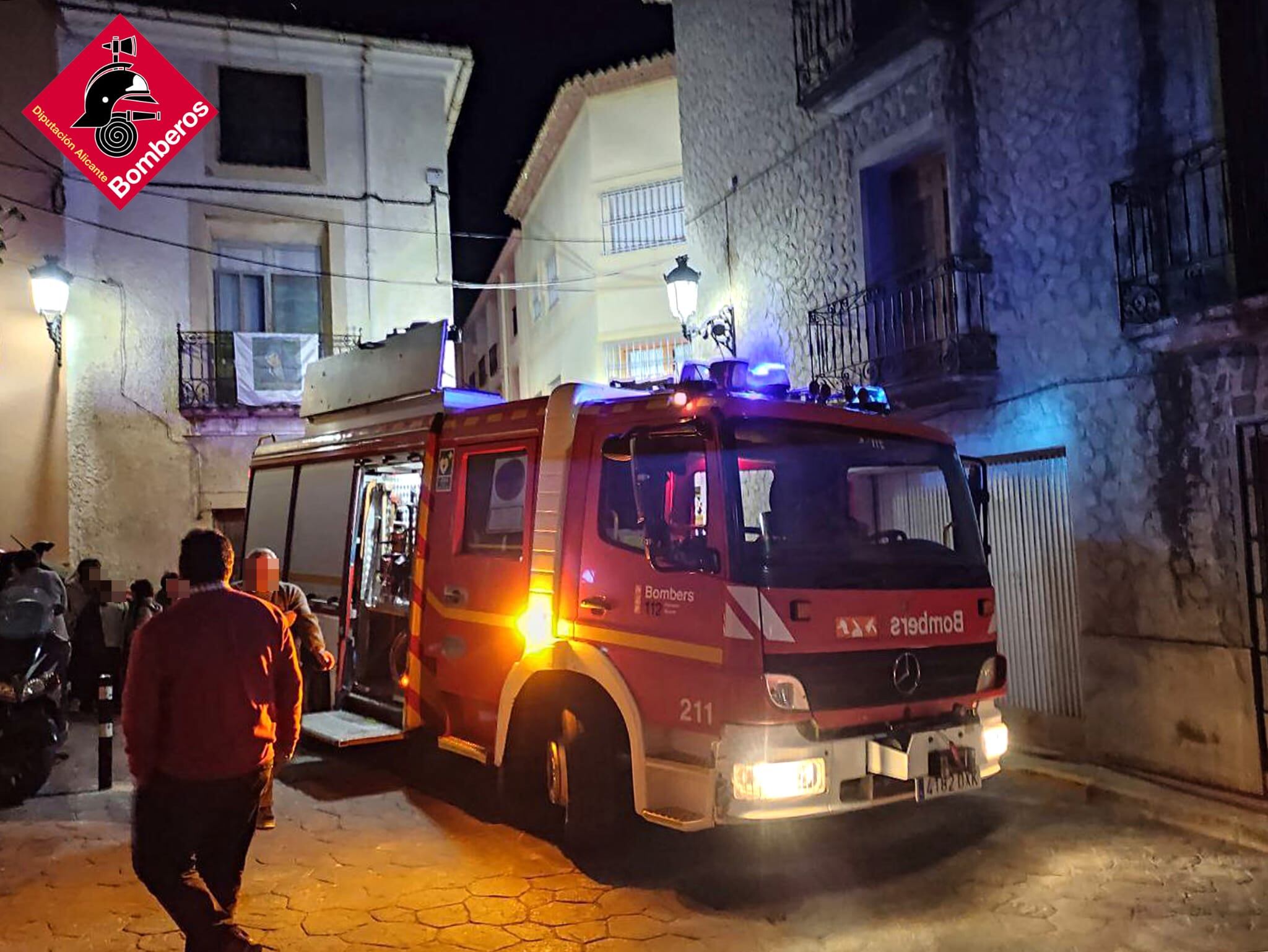 Incendio en la calle Major de Relleu / CPBA