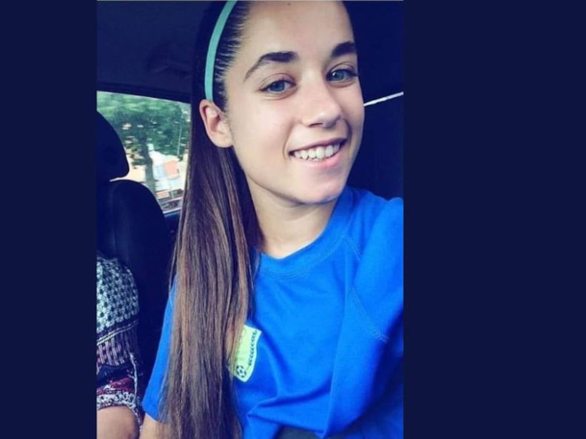 El mundo del fútbol, de luto por la muerte de la futbolista de 19 años Alba Esteban