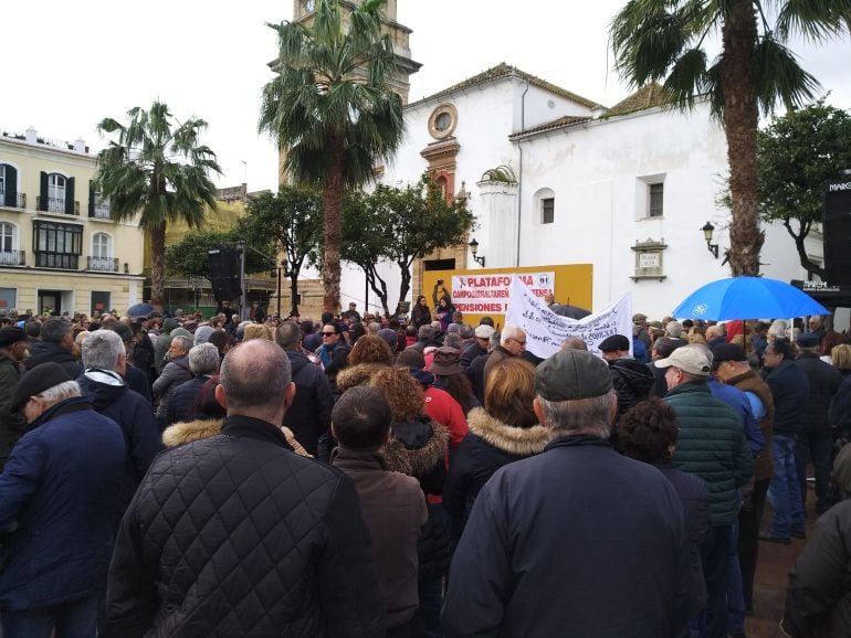 Concentración en la Plaza Alta de Algeciras por unas pensiones dignas.