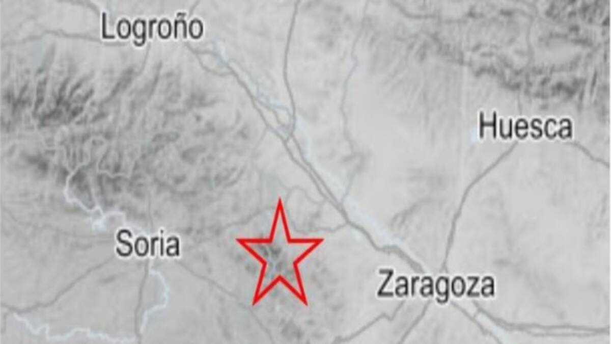 Susto en Tarazona: "Estábamos echados mi marido y yo adormilados y se ha movido el sofá"