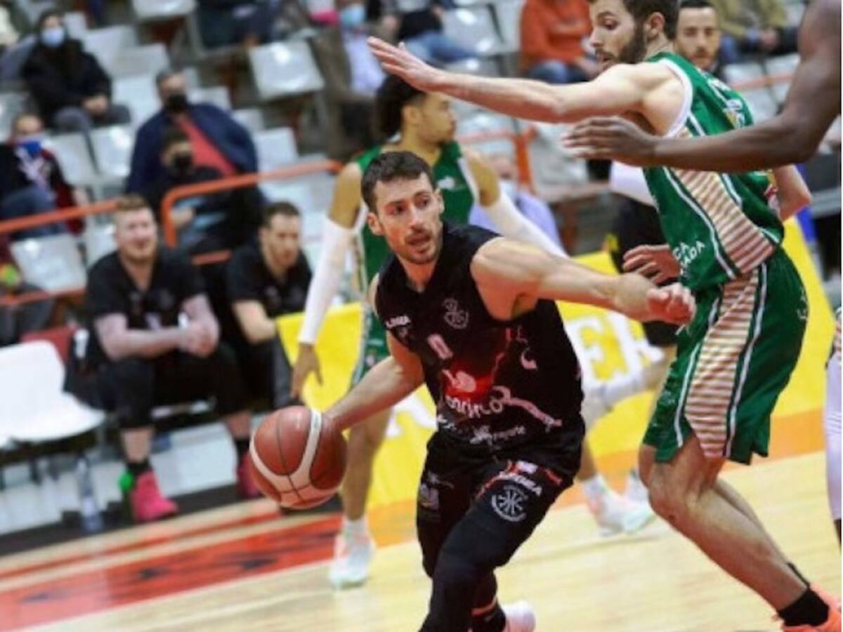 UDEA Algeciras incorpora al base 'Tury' Seara