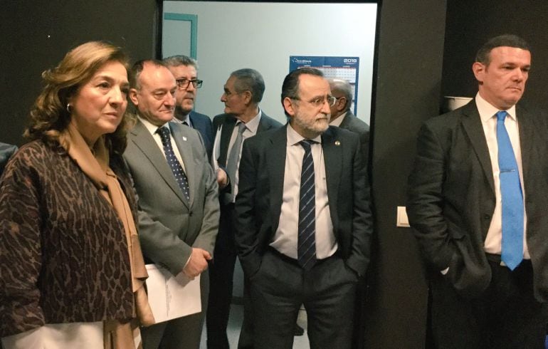 Visita a las instalaciones del IBGM de la secretario de Estado de i+d+i, Carmen Vela