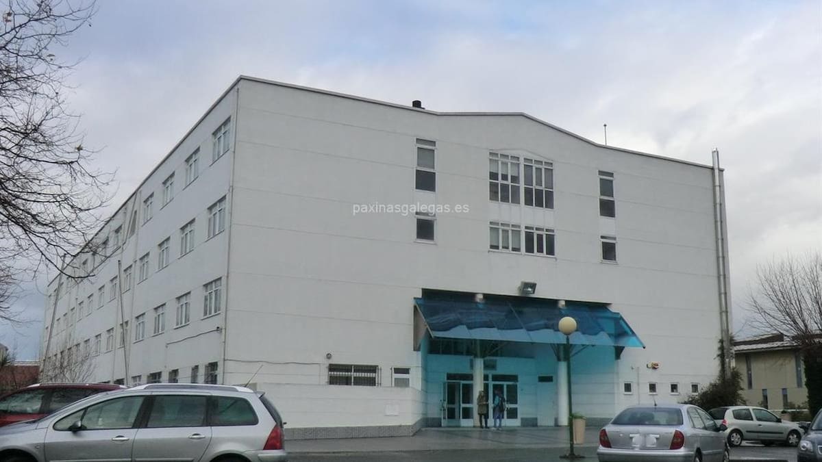 Los institutos Rafael Dieste de A Coruña y el Número 1 de Ribeira, galardonados con los premios Marcela y Elisa