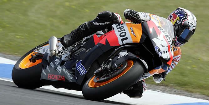 Pedrosa durante los entrenamientos oficiales en el circuito de Phillip Island (Australia).