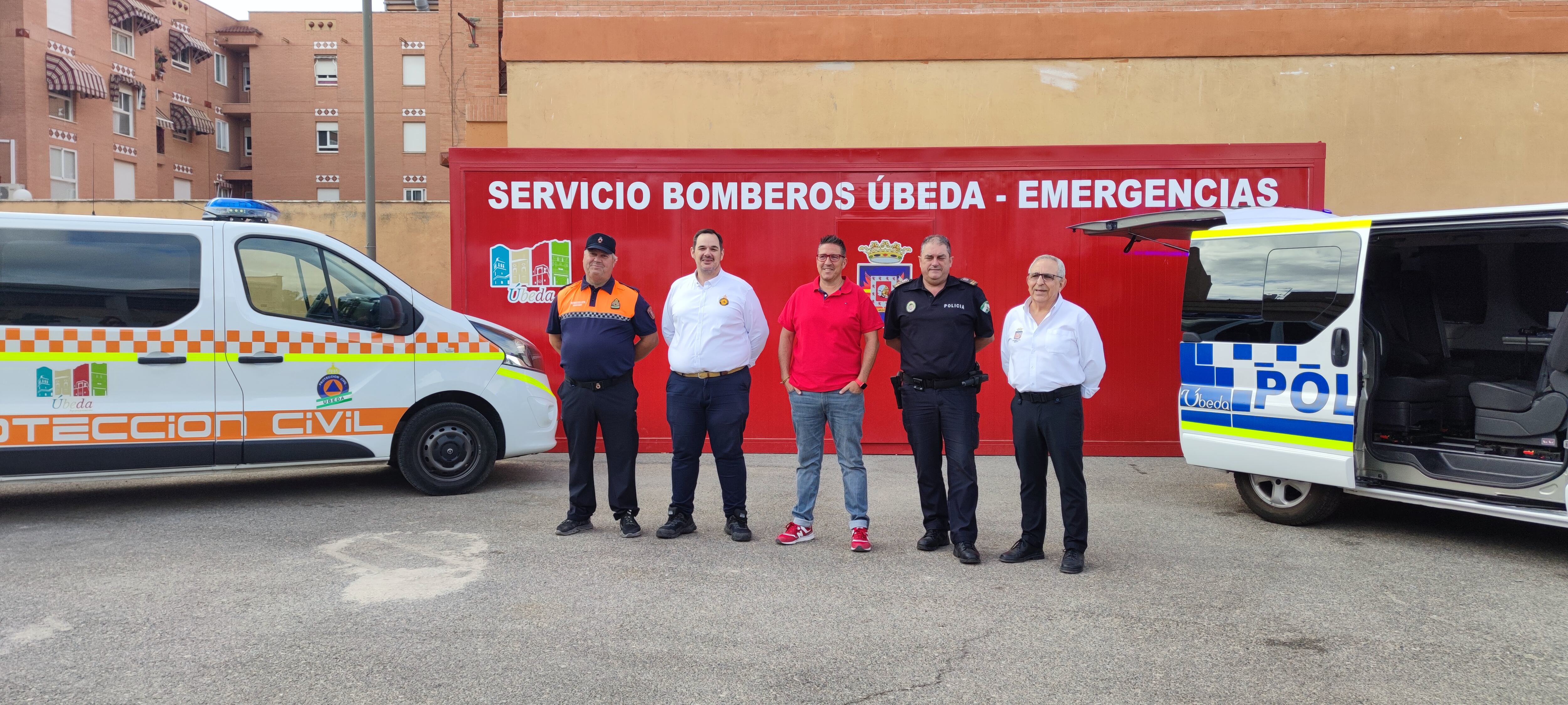 Presentación de los nuevos vehículos para Policía Local y Protección Civil