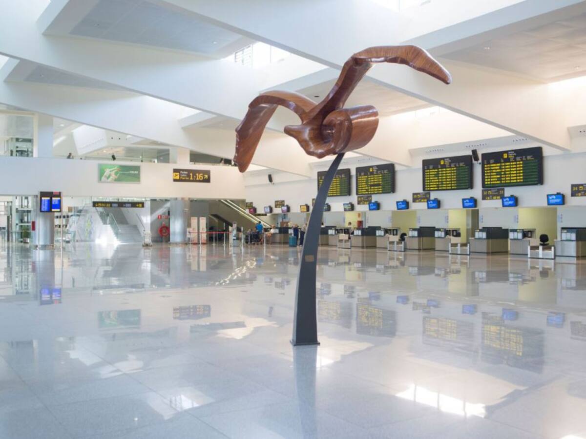 Movilidad suma el aeropuerto de Menorca a los que pueden recibir vuelos internacionales