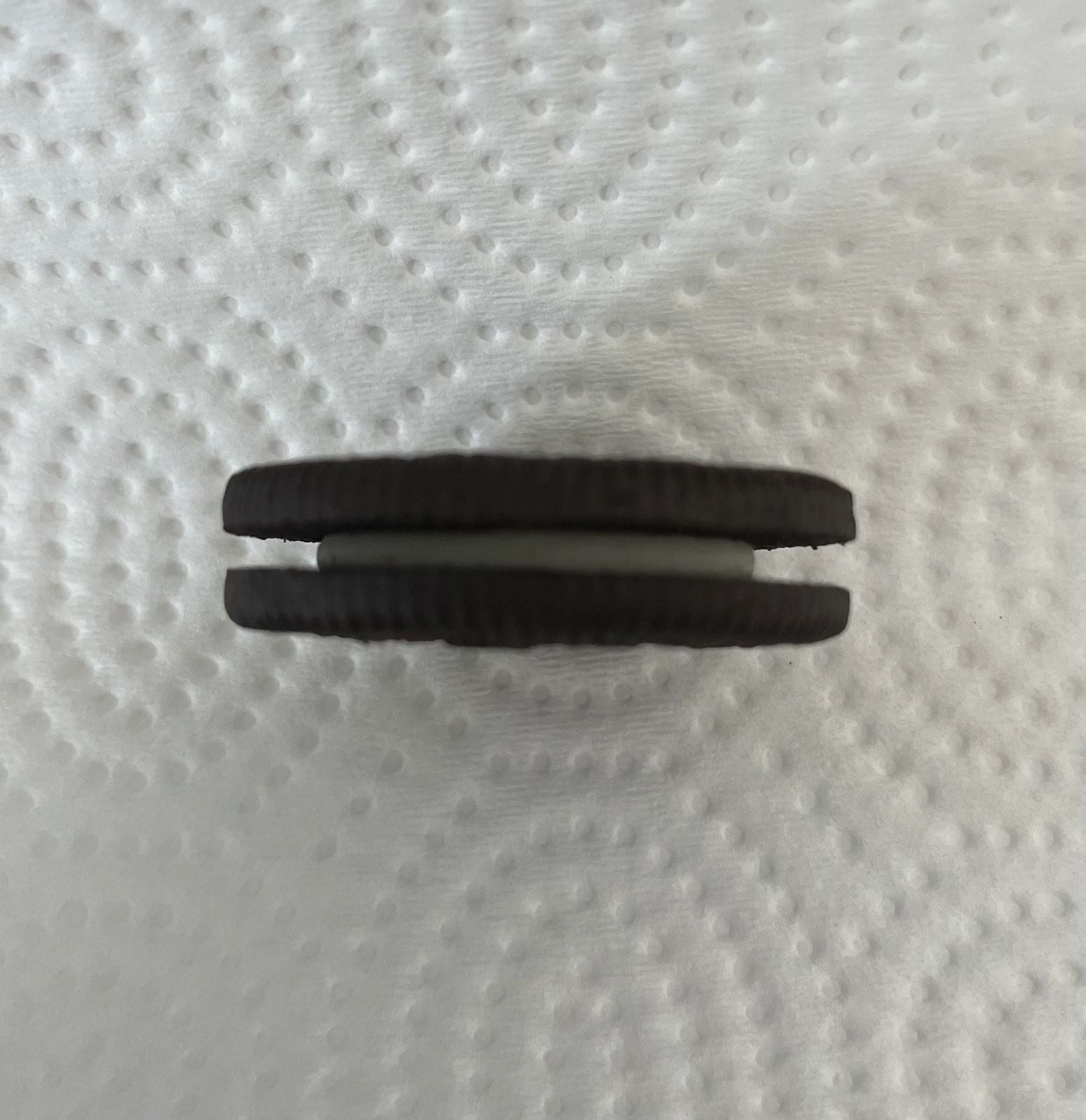 El interior de una galleta Oreo