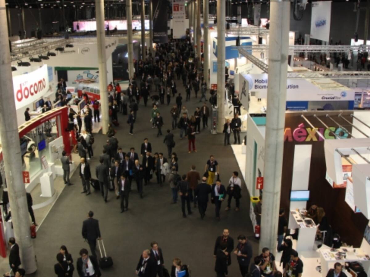 Una ONG recupera 15.000 raciones de comida sobrante del Mobile World Congress