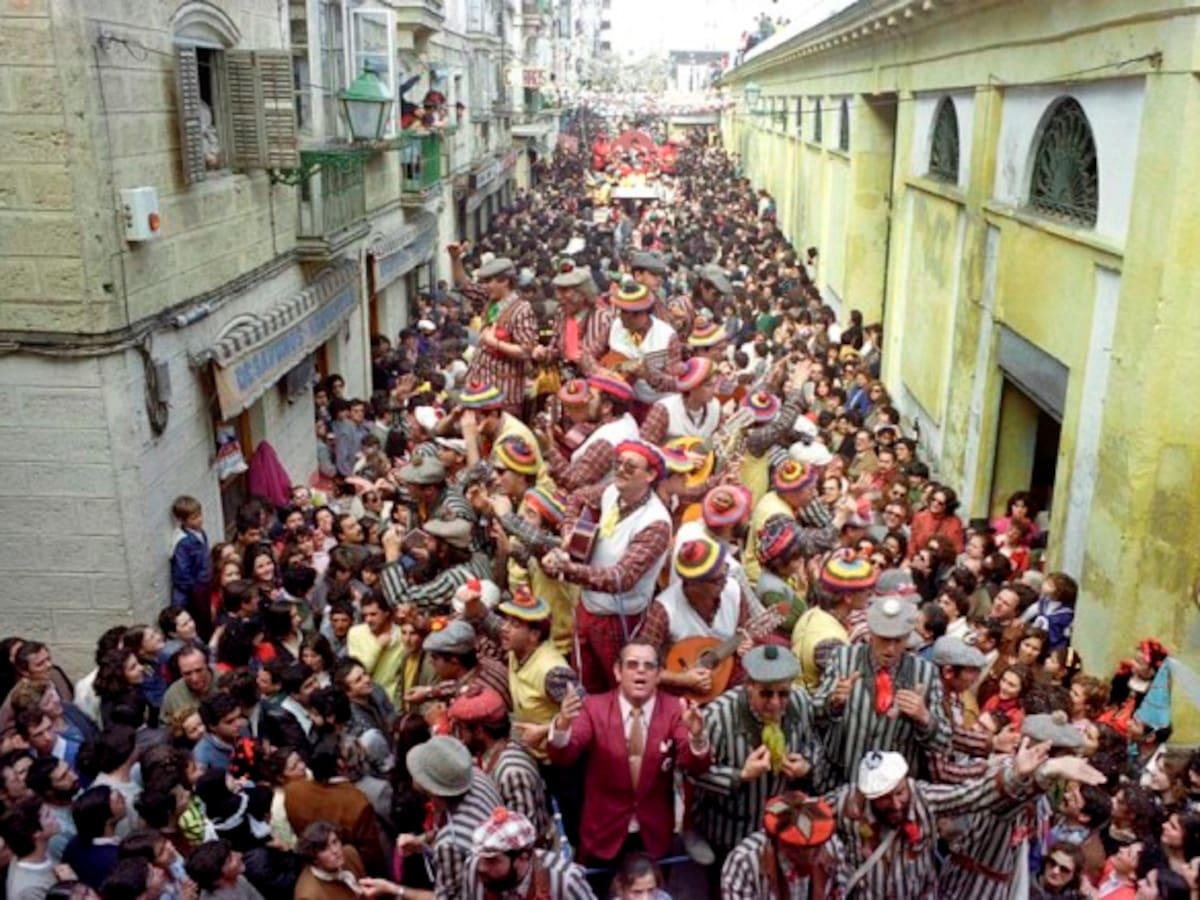 El día que Cádiz recuperó su Carnaval
