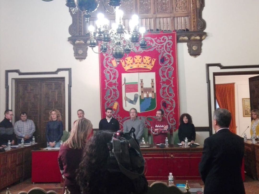 Minuto de silencio por las víctimas de la violencia machista en el pleno ordinario del mes de enero del Ayuntamiento de Zamora