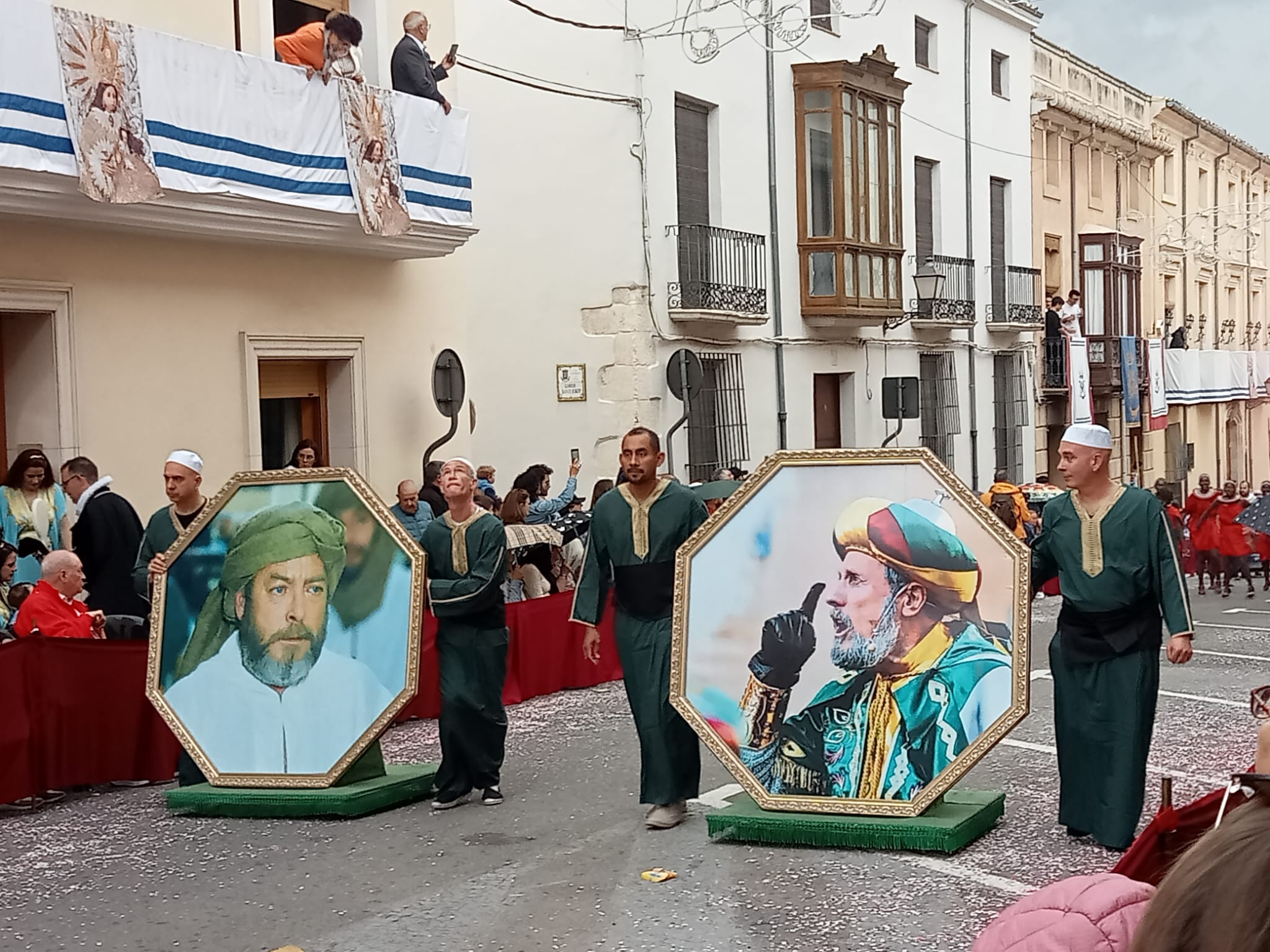 Homenaje a los embajadores Moros Vells
