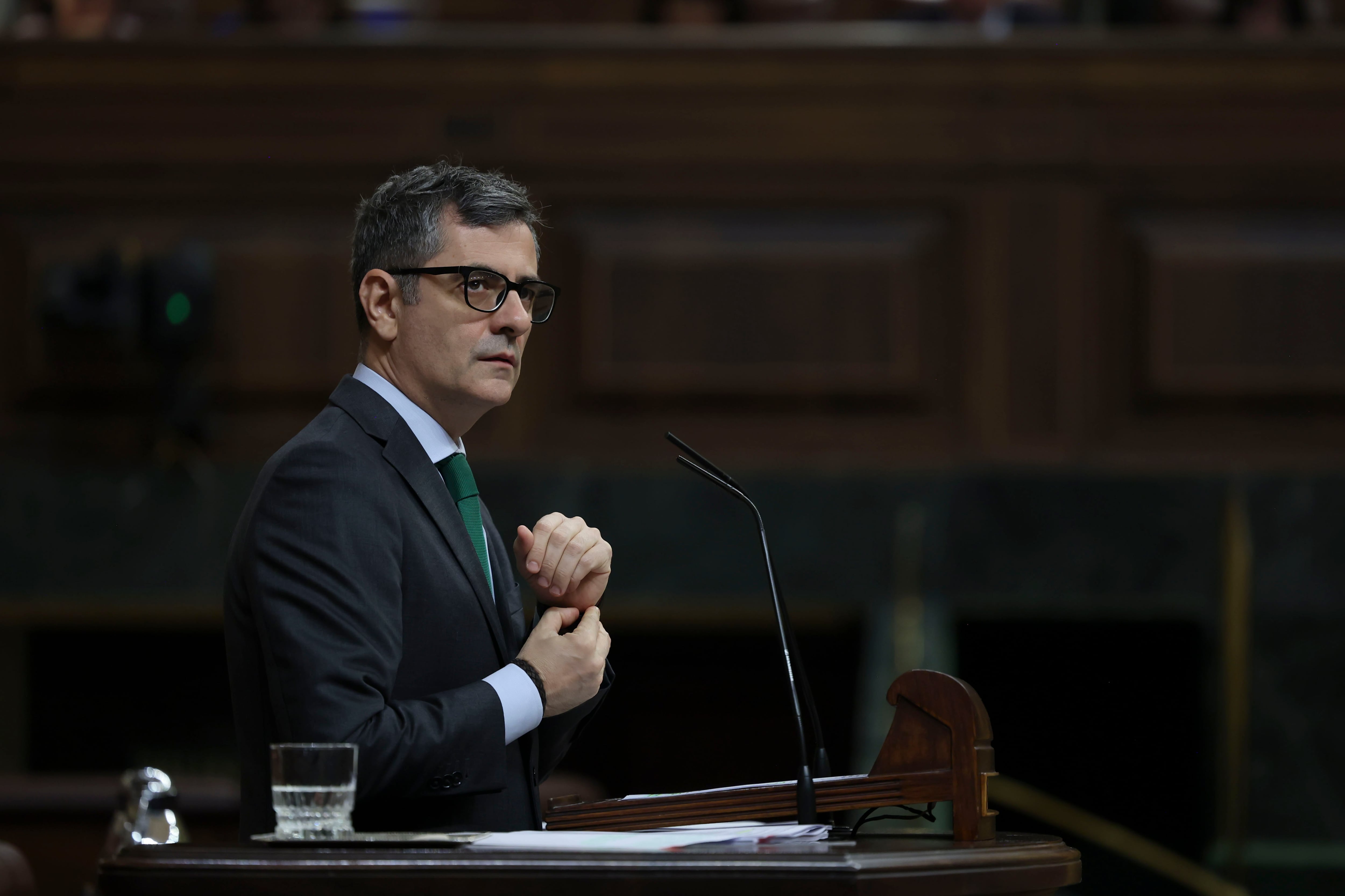 El ministro de Justicia, Félix Bolaños interviene durante el pleno del Congreso de los Diputados.